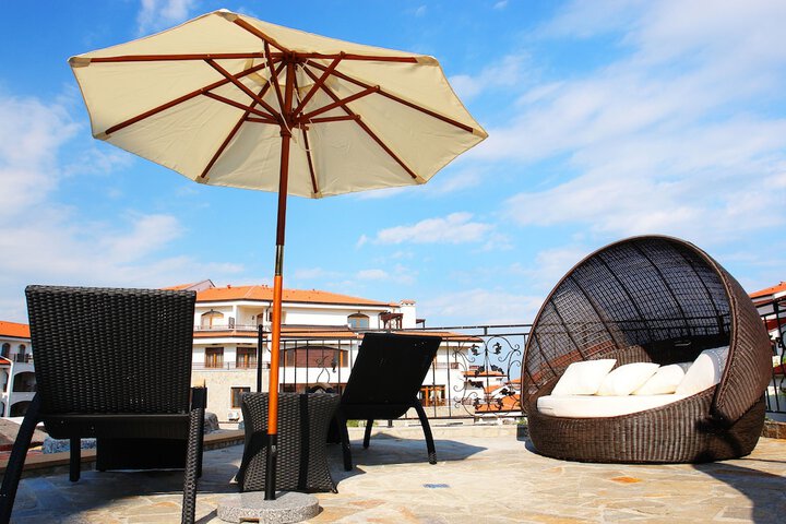 Terrace/Patio 20 of 63