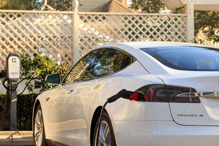 Property Grounds 74 of 74