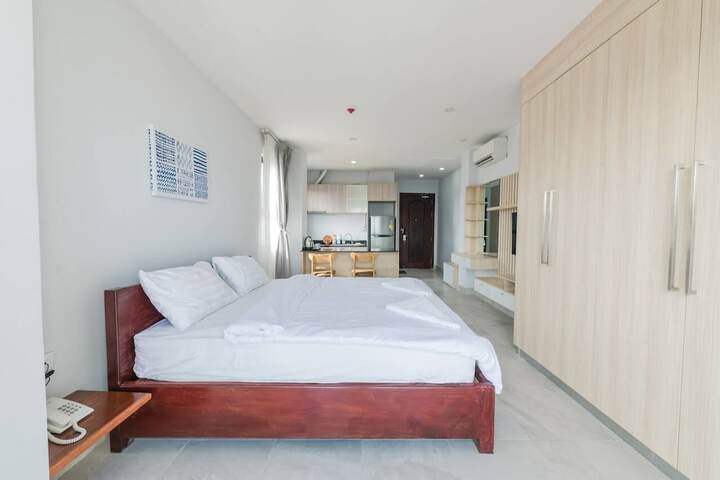 Room 20 of 148