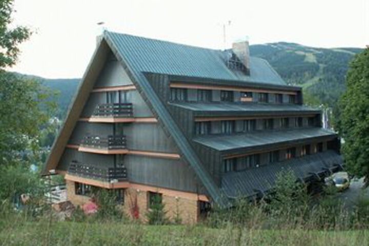 Hotel 10 of 21