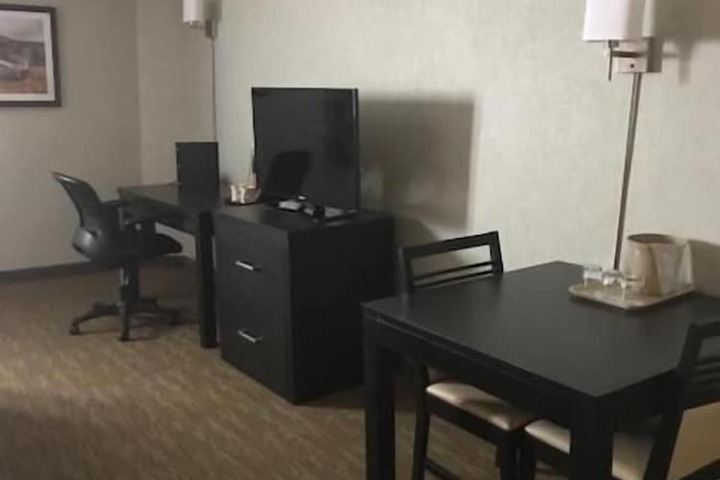 Room 13 of 31