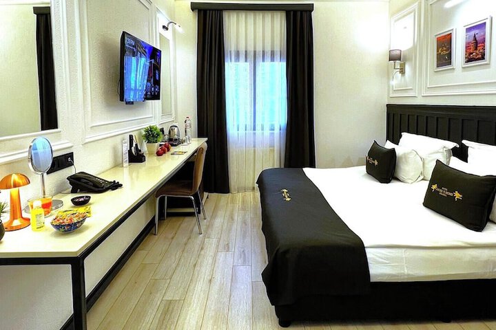 Room 40 of 74