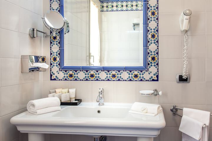 Bathroom Interior Photo