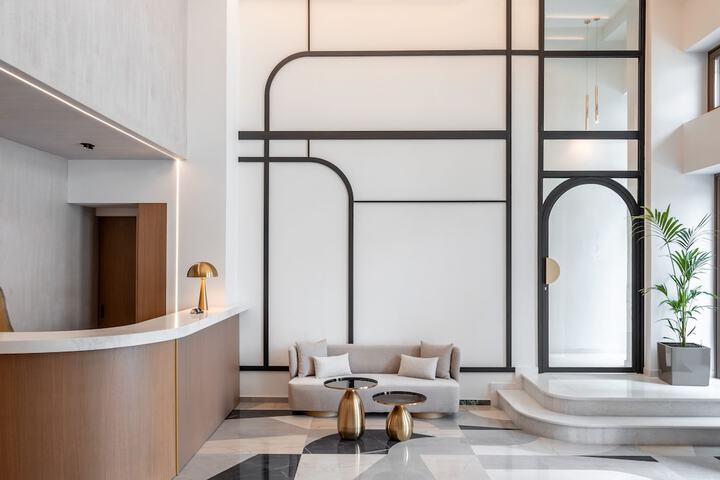 Hotel Interior 10 of 95