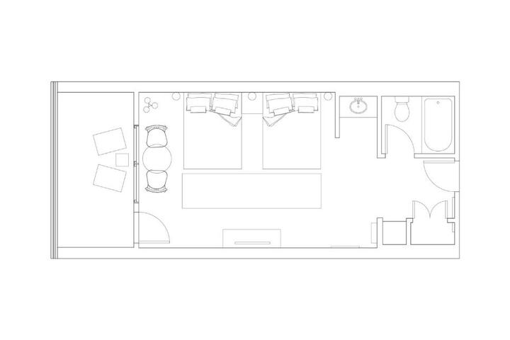 2 Queen Beds (6 of 14)