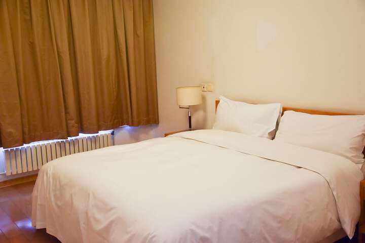 Room 7 of 34