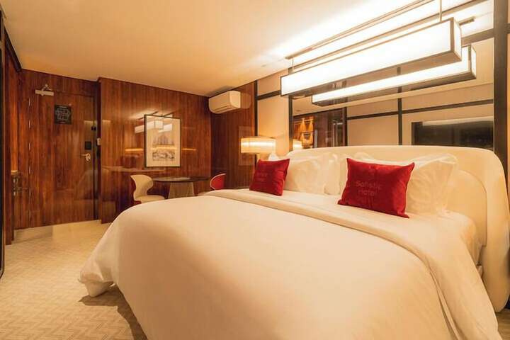 Room 20 of 56