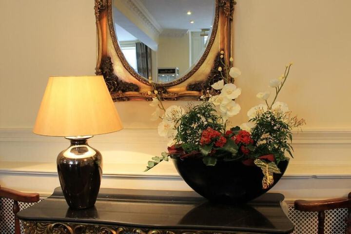 Hotel Interior 4 of 12