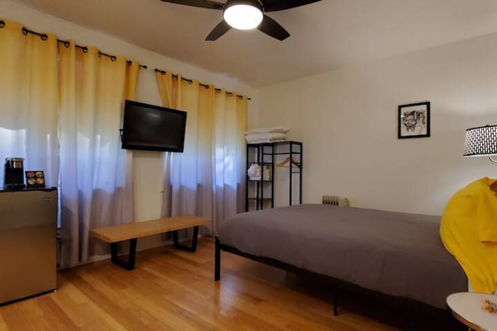 Room 17 of 52