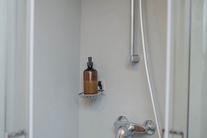 Room 40 of 51