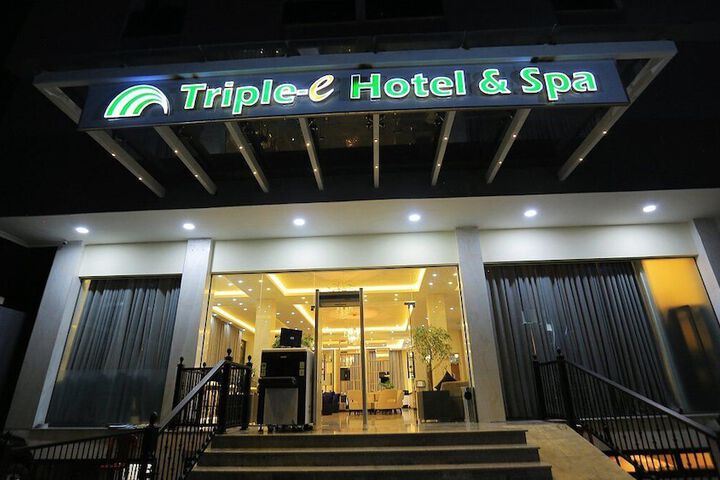 Hotel 38 of 39