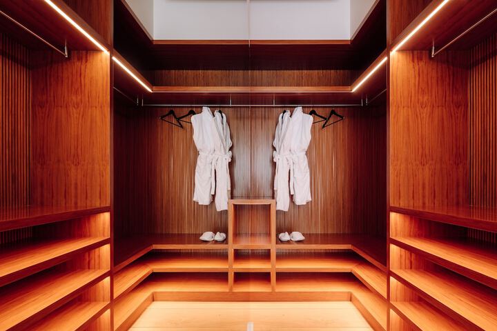 Room 7 of 50