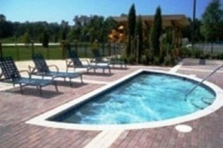 Pool 39 of 50