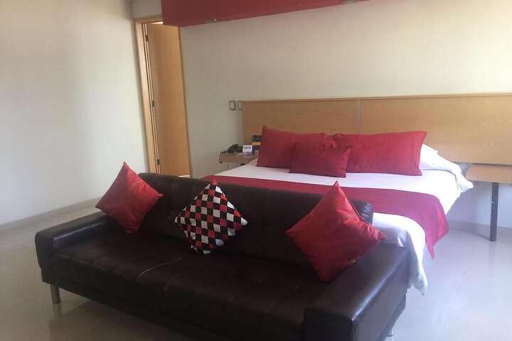 Room 21 of 39