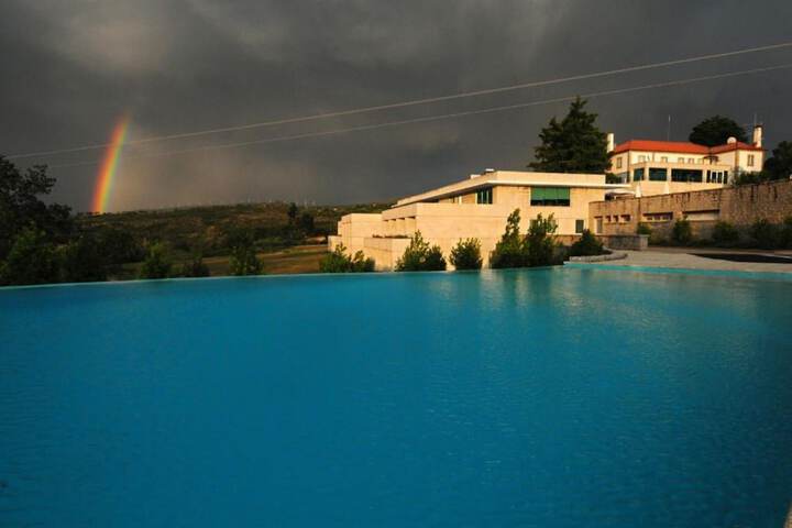Hotel Pool