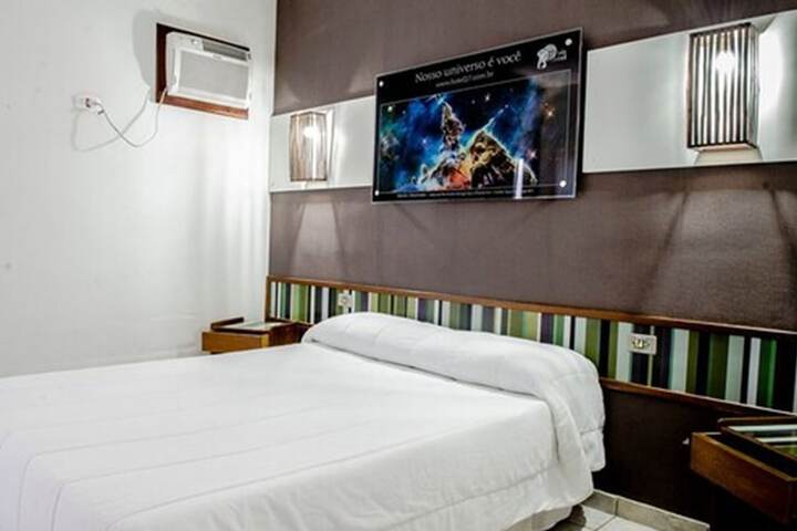 Room 3 of 38
