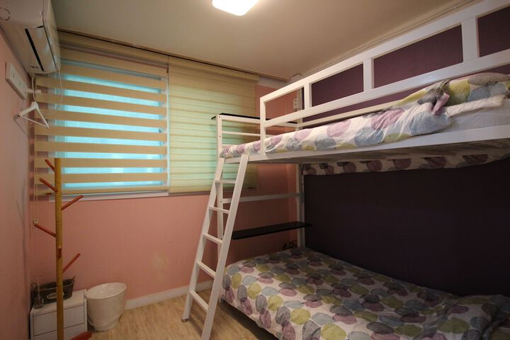 Room 15 of 86