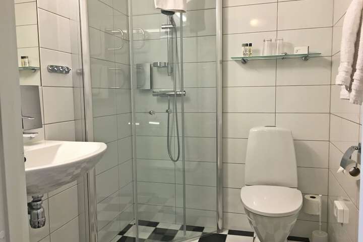 Room 30 of 55