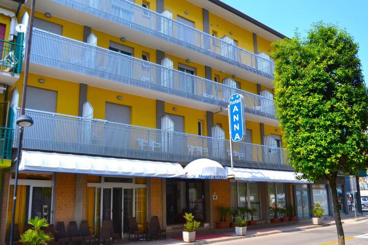 Hotel Anna