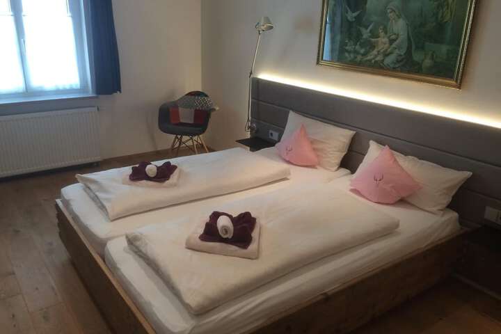Room 20 of 63