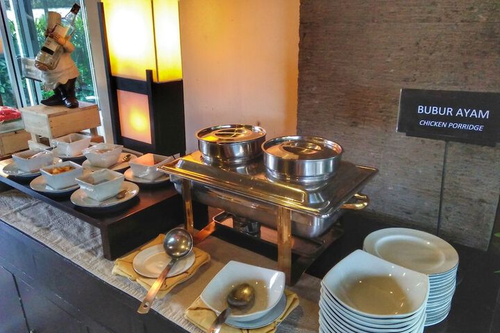 Breakfast/Coffee Service 33 of 43