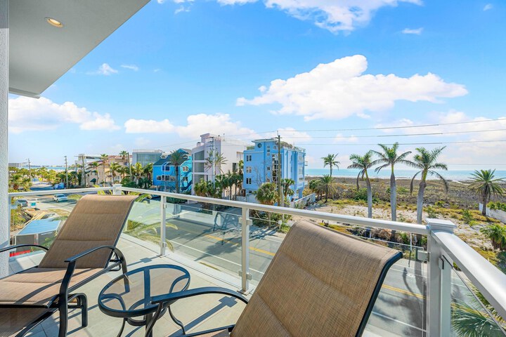 Property Grounds 71 of 109