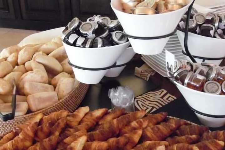 Breakfast/Coffee Service 29 of 48