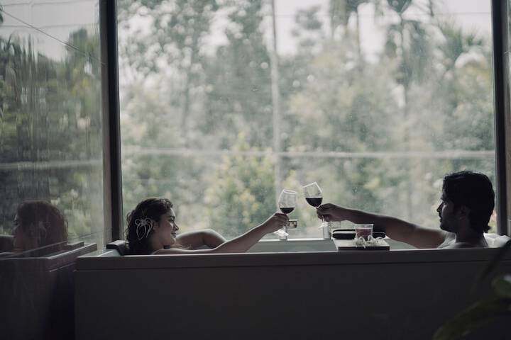 Hot Tub 36 of 52