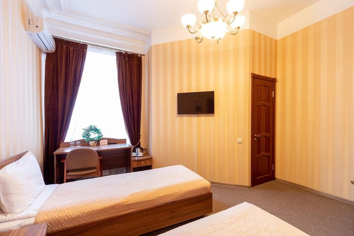 Room 18 of 51