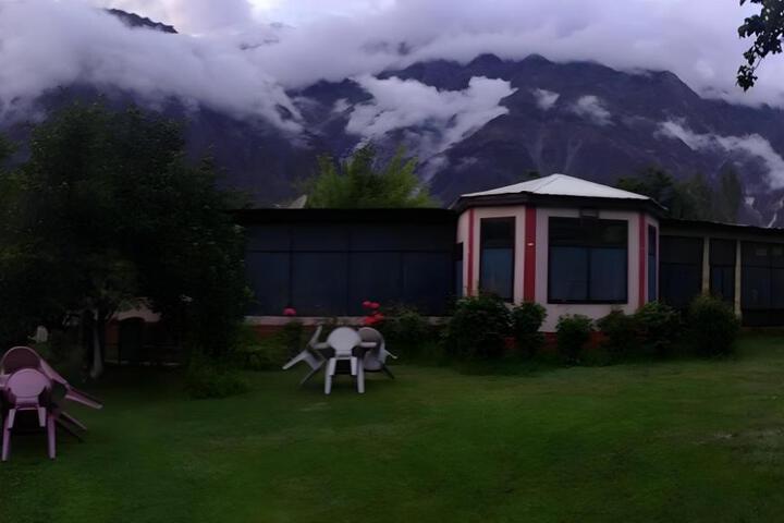 Royal Garden Hotel Gilgit