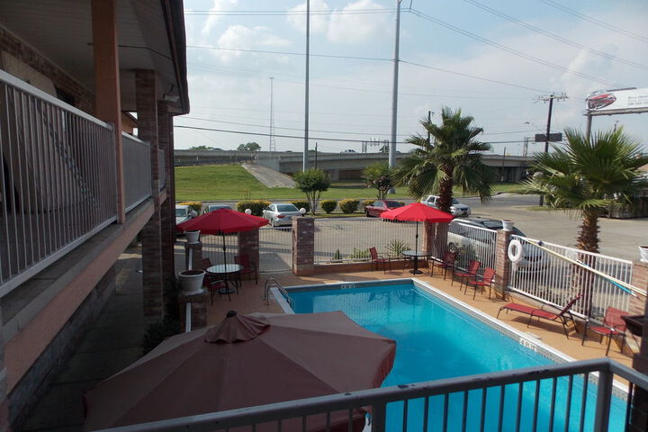 Pool 12 of 128