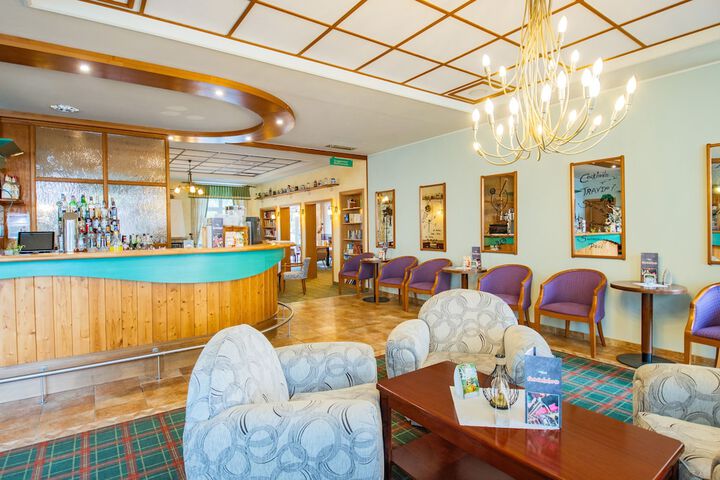 Guest Lobby