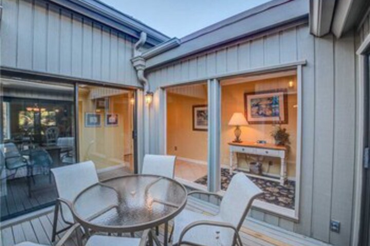 Terrace/Patio 3 of 34