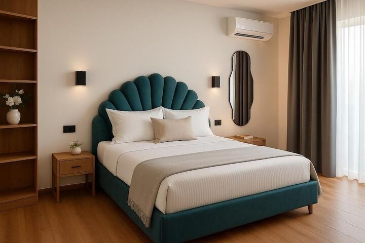 Room 5 of 23