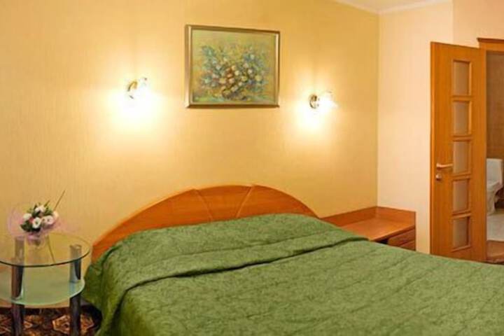 Room 21 of 46