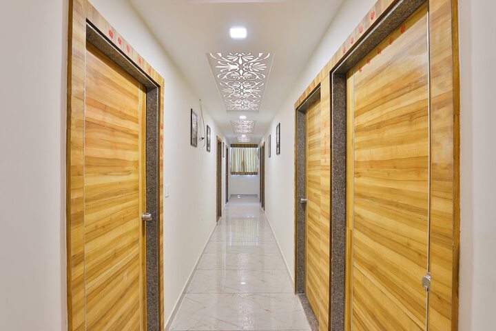 Hotel Interior 3 of 25