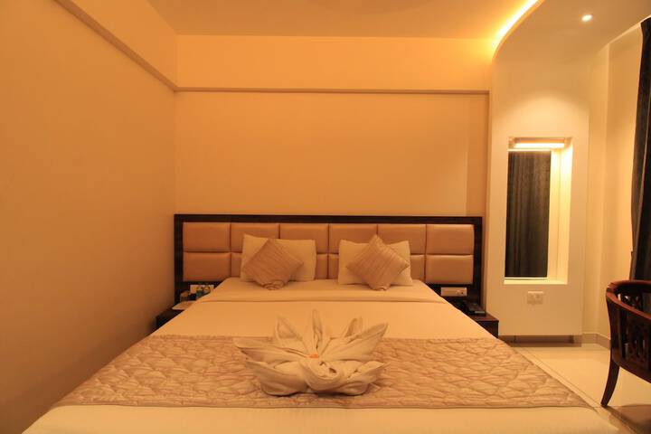 Room 15 of 58