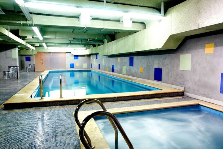 Pool 38 of 84