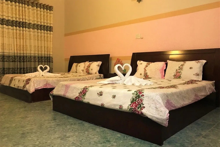 guest_rooms