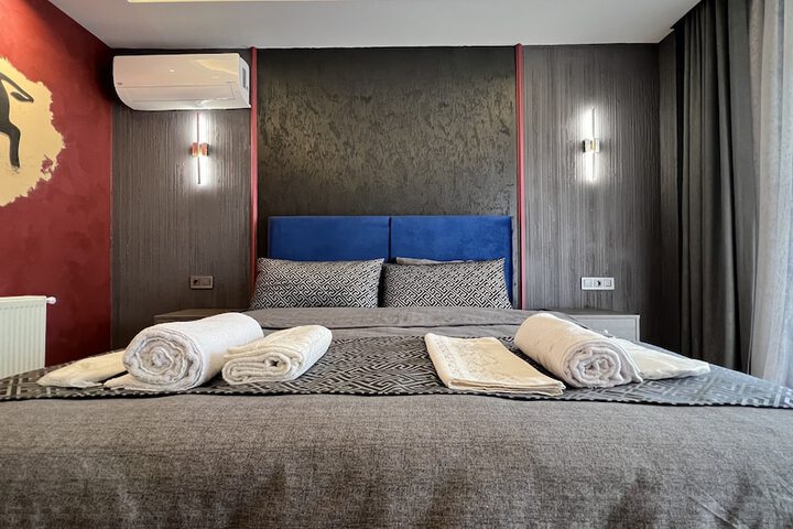 Room 20 of 71