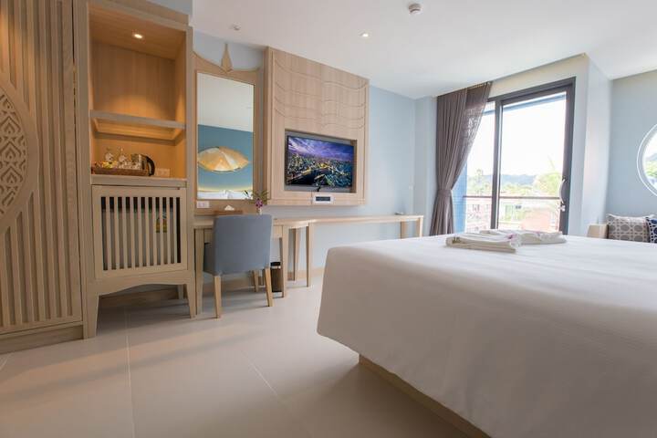 Room 14 of 91