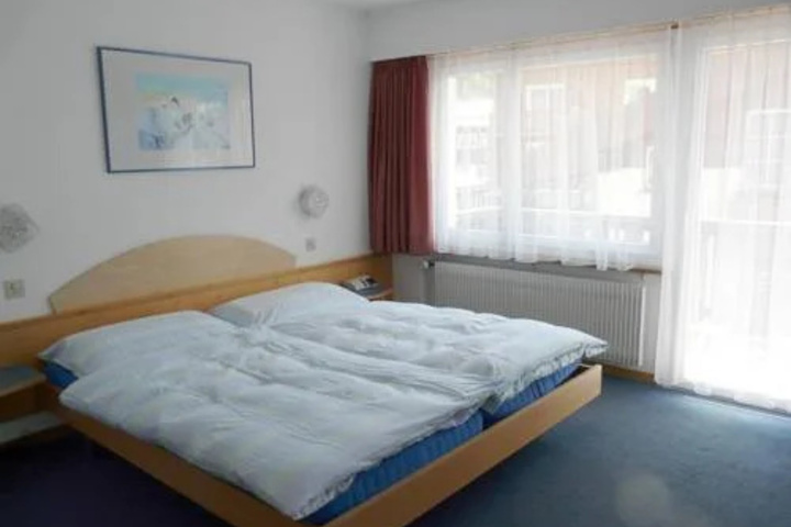 Room 3 of 14