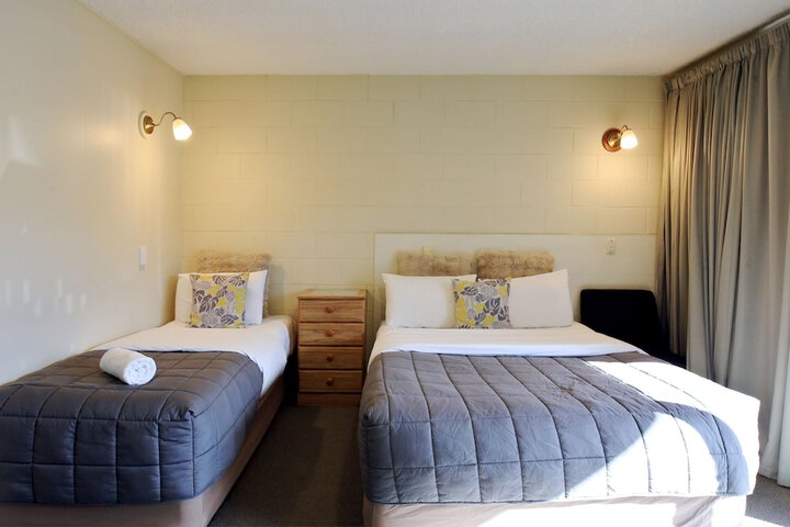 Room 48 of 75