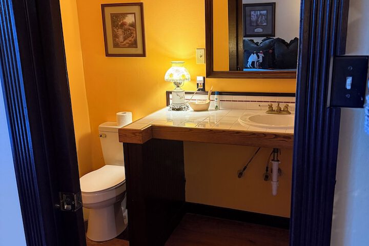Room 30 of 42