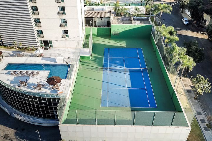 Pool 51 of 98