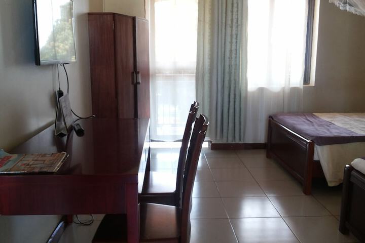 Room 22 of 60