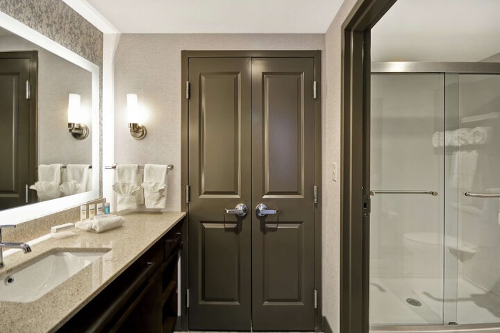 Bathroom shower