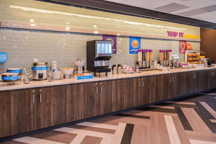 Breakfast buffet