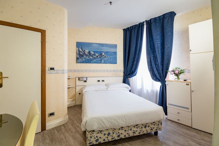 Room 36 of 116