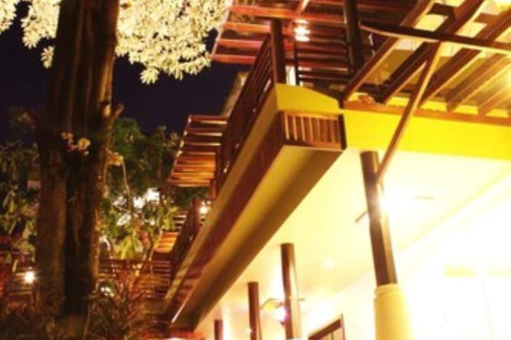 Hotel 76 of 83